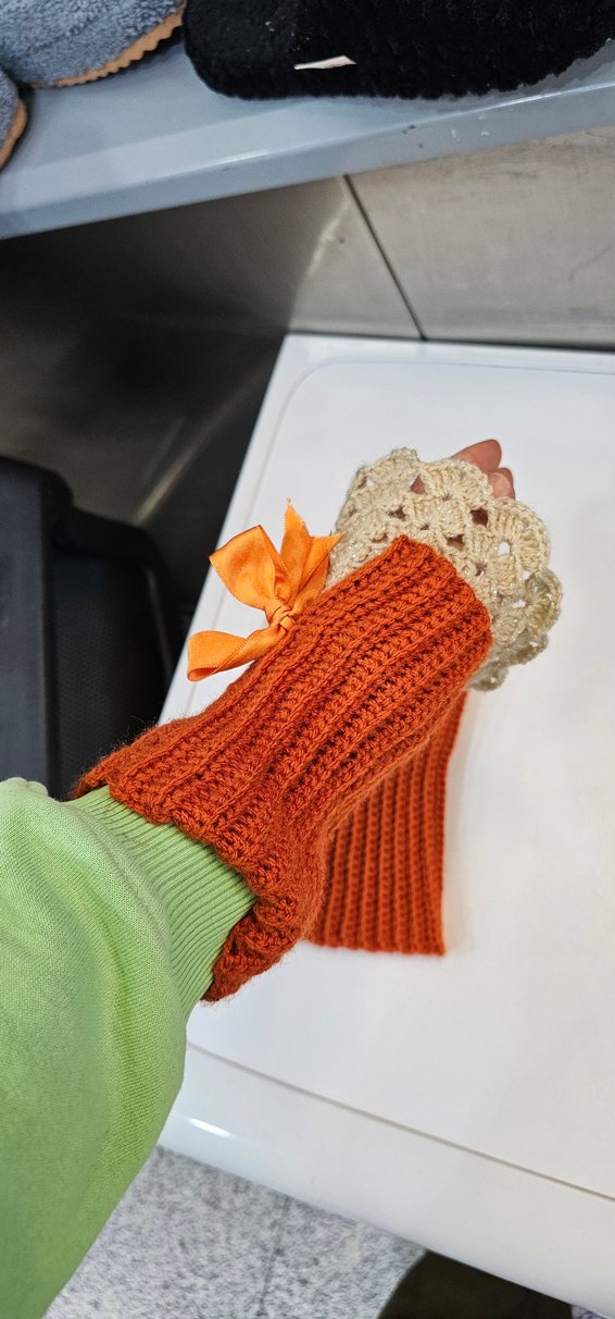 Bohem Tarzda Örgü Kadın Eldiveni - Görsel 3