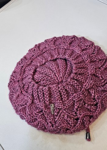 Örgü Kadın Ressam Bere - Görsel 2