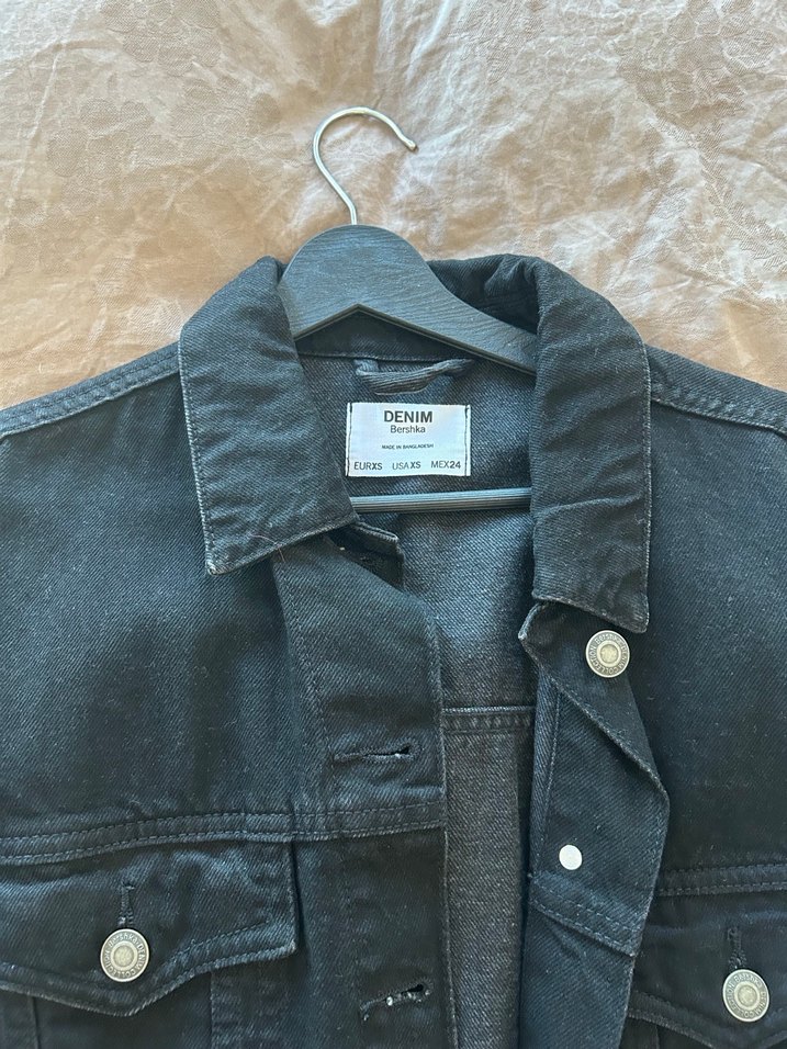 Siyah Düğmeli Kadın Kot Ceket - Görsel 2