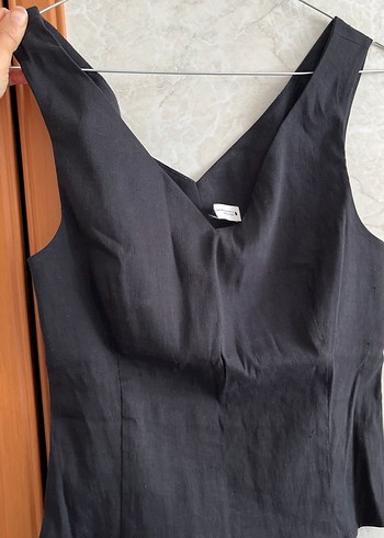 Siyah V Yaka Kolsuz Keten Kadın Atlet - Görsel 4