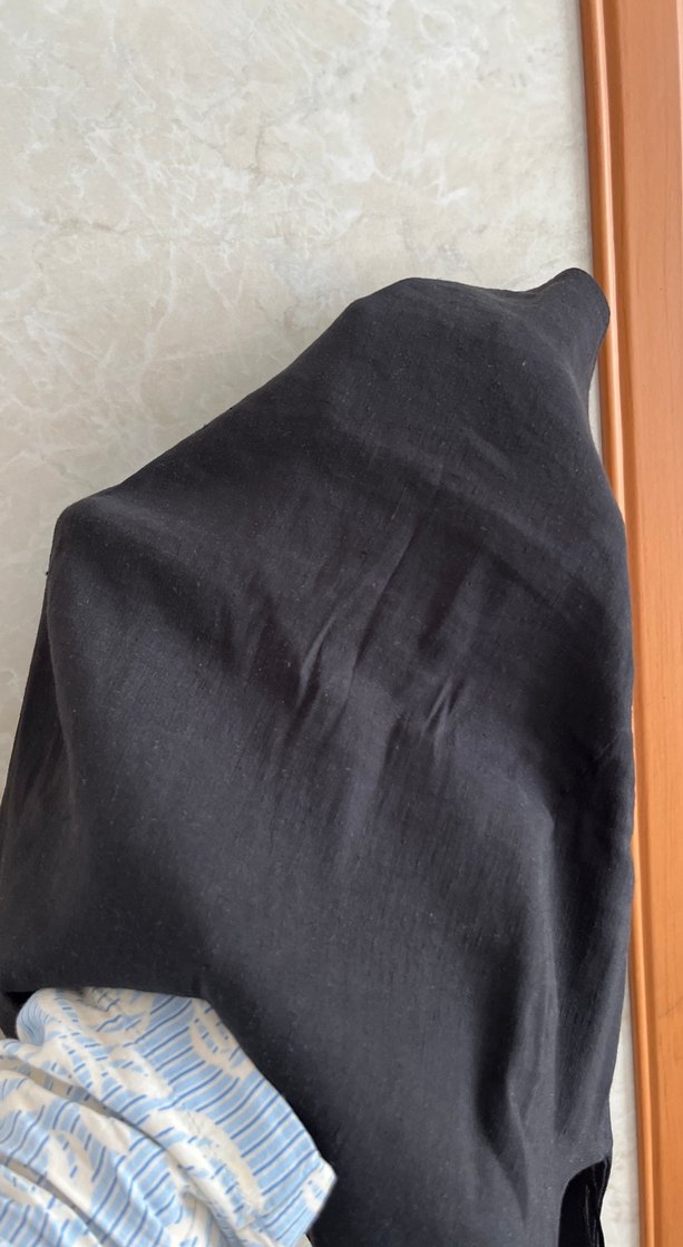 Siyah V Yaka Kolsuz Keten Kadın Atlet - Görsel 5