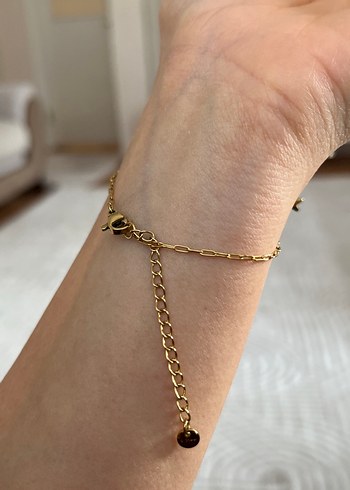 ŞAHMERAN Altın Renk Minimalist Kadın El Zinciri - Görsel 4