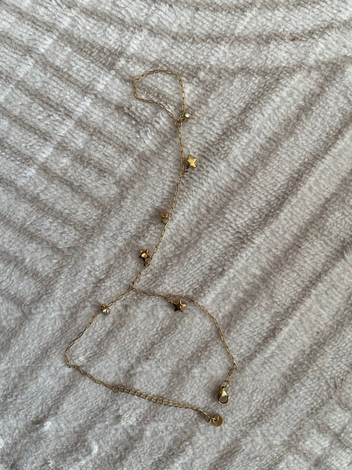 ŞAHMERAN Altın Renk Minimalist Kadın El Zinciri - Görsel 3