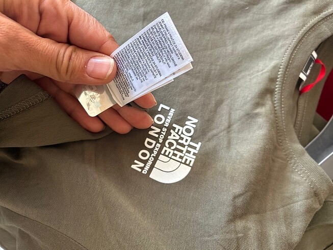 m Beden The North face tısort