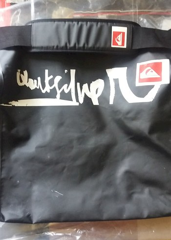 Quiksilver Siyah Quiksilver Omuz Cantasi Sehir Ve Plaj Stili