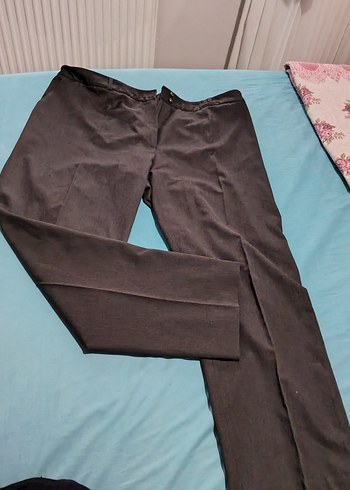 2K Siyahi Duz Kesim Pantolon