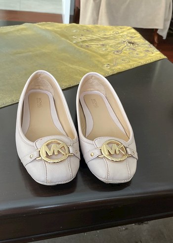 Michael Kors ürünü