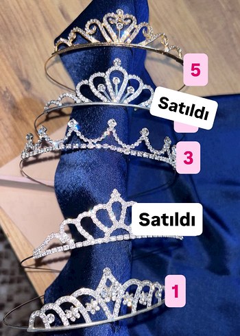 Diğer Zarif Tasli Taclar