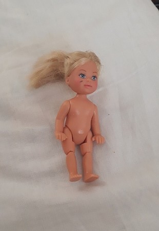 barbie bebek