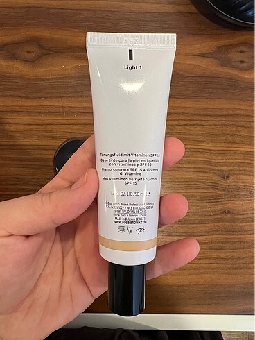 Bobbi Brown Bobbi Brown Tint ve Makyaj Bazı