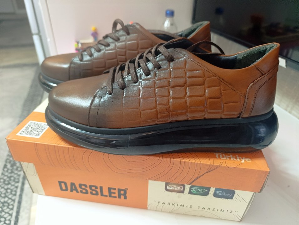 Deri Görünümlü Kahverengi Erkek Spor Ayakkabı - Görsel 3