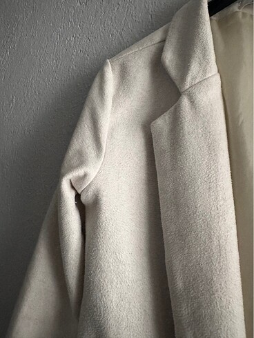 KREM RENGİ KABAN - Görsel 2