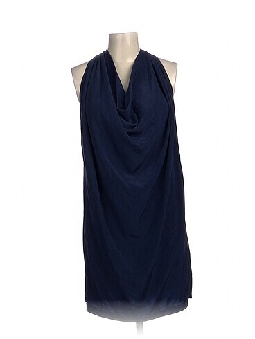 PreLoved Kısa Elbise %70 İndirimli.