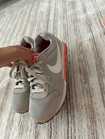 Nike spor ayakkabı