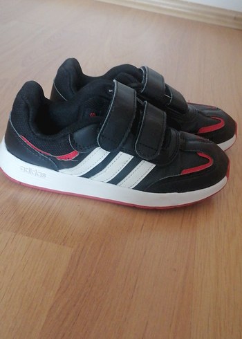 Adidas ürünü