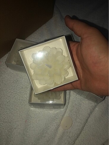 Lotus mum - Görsel 3