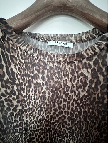 Pieces tül leopar desenli bluz
