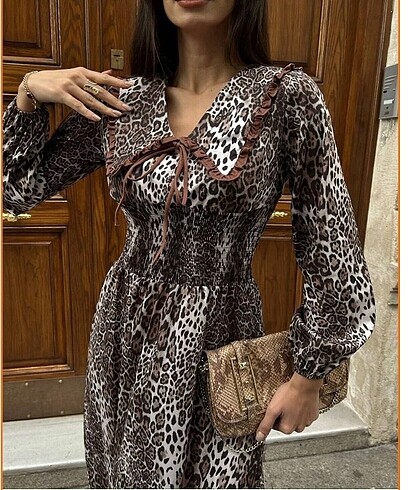Diğer leopar desenli elbise