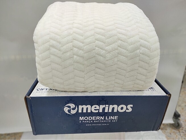 Merinos Merinos modern line battaniye seti 3 parça kemik beyazı