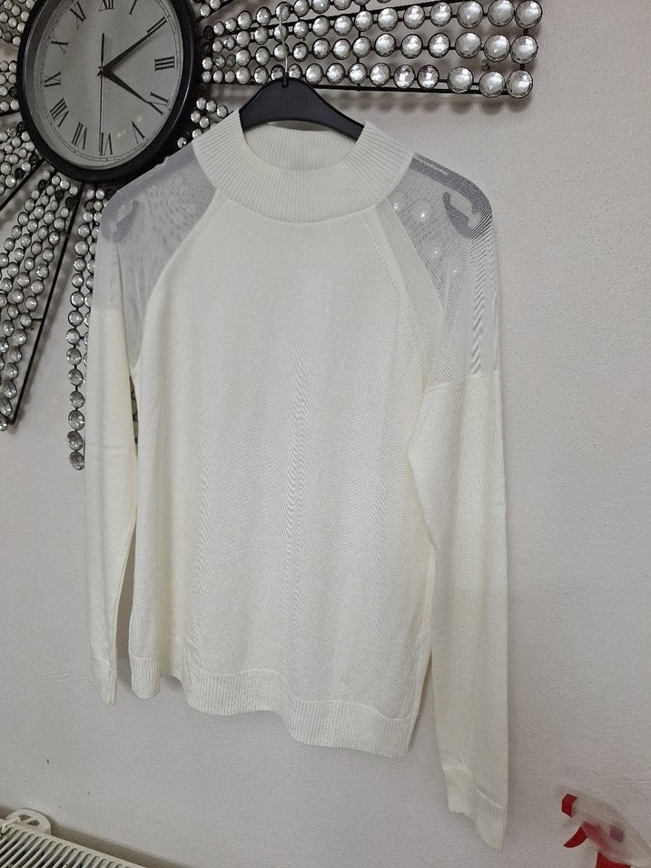 omuz detaylı Triko kazak - Görsel 2