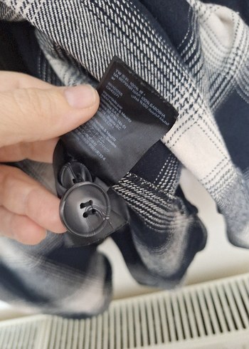 Gri Kareli Düğmeli Kadın Gömlek - Görsel 2