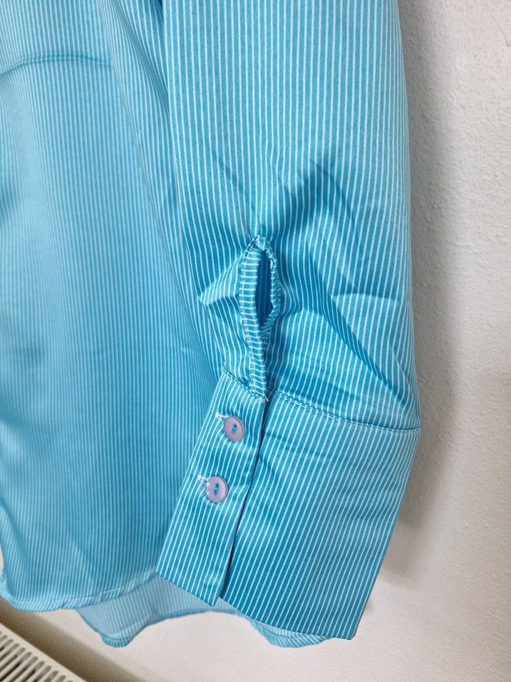 Mavi Parlak Düğmeli Uzun Kollu Kadın Gömlek - Görsel 2