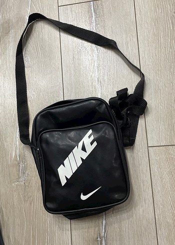 Nike Siyah Capraz Canta
