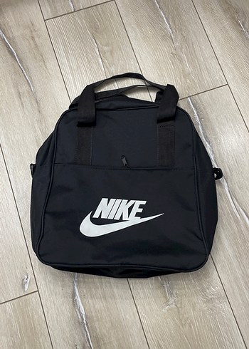 Nike Siyah Spor Canta