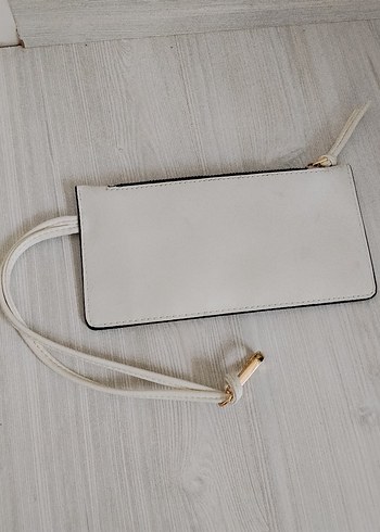 Bottega Veneta Minimalist Beyaz Uzun Cuzdan