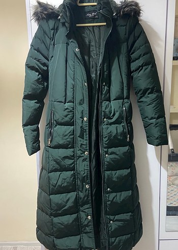 Uzun koyu zümrüt Kürklü Kadın Kışlık Mont - Görsel 3