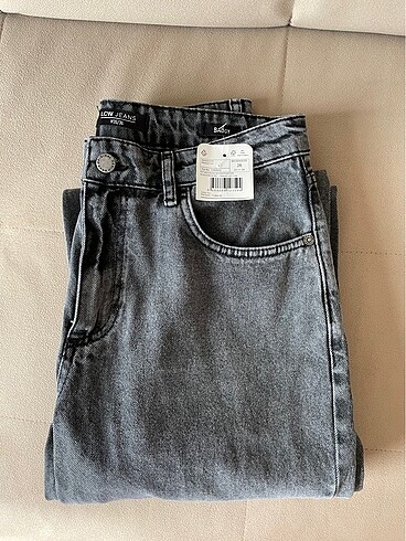 36 Beden Gri jean