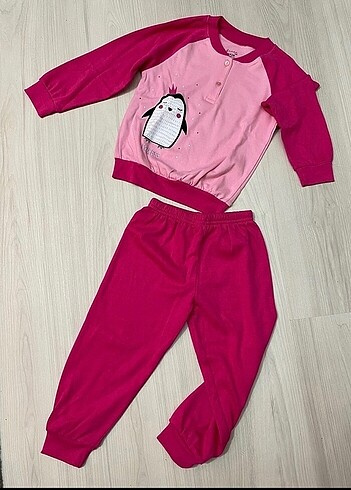 Kız çocuk pijama