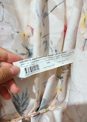 Çiçek Desenli V Yaka Mini Bohem Bluz - Görsel 4