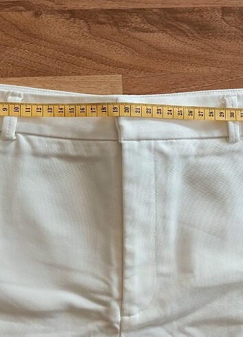 Beyaz şort - Görsel 7