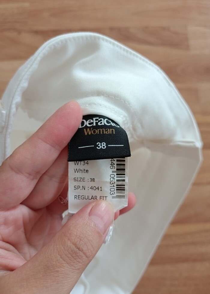 Beyaz şort - Görsel 2