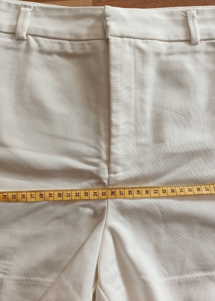 Beyaz şort - Görsel 5