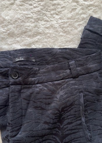 40 Beden Siyah Zebra Desenli Kadın Kumaş Pantolon