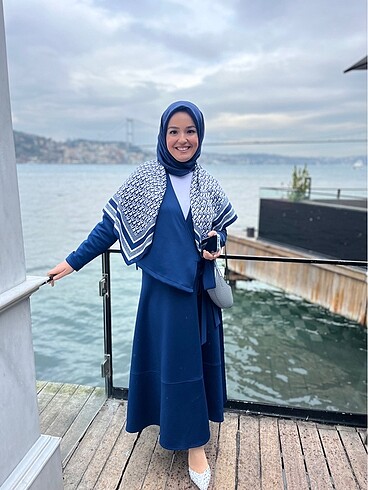 m Beden İkili etekli takım