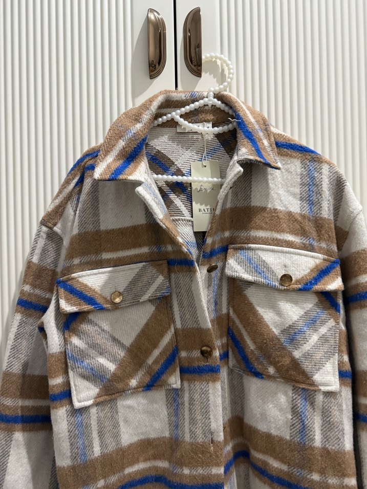 Düğmeli Uzun Kollu Oversize Kadın Gömlek - Görsel 2