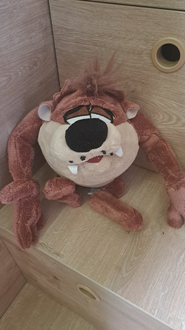 Kahverengi ve Gri Peluş Oyuncak - Görsel 3