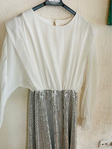 Koton payetli parti elbisesi - Görsel 5