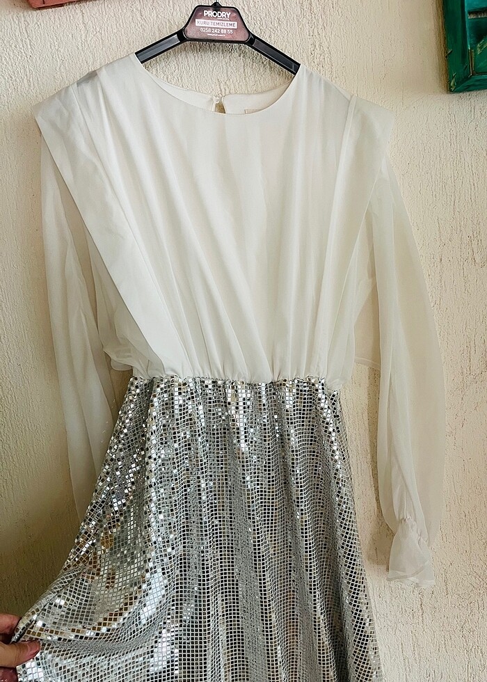 Koton payetli parti elbisesi - Görsel 2