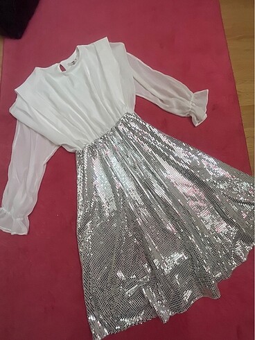 Koton payetli şık davet elbisesi - Görsel 11