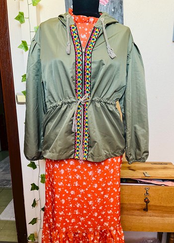 Renkli Nakışlı Bohem Kadın Yağmurluk - Görsel 2