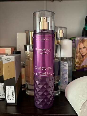 Bath and body works vücut spreyi