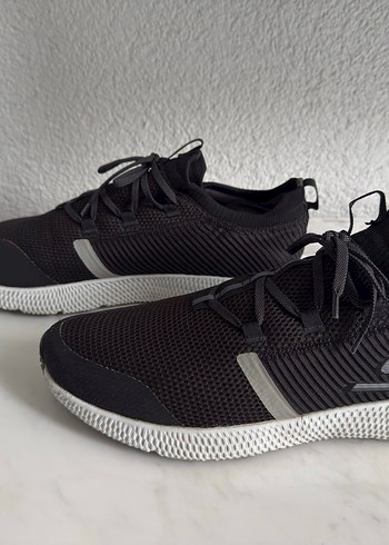 Skechers ürünü