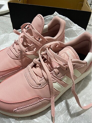37,5 Beden Adidas retrorun