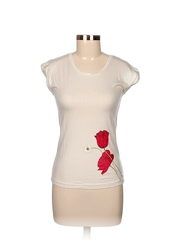 Diğer T-shirt %70 İndirimli.