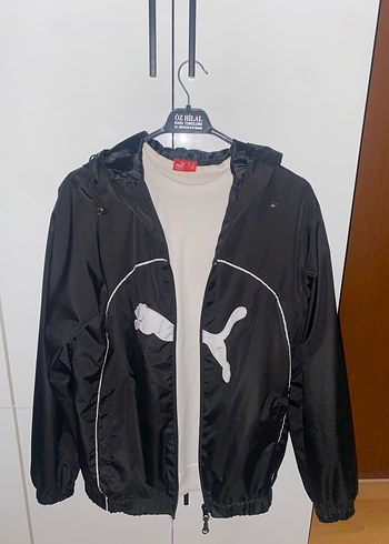 Puma Erkek Siyah Fermuarli İnce Yagmurluk Puma
