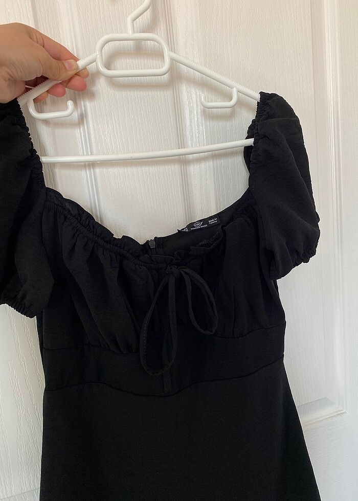 Siyah kısa elbise - Görsel 3